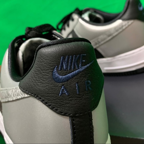 Nike Air Force 1 Silver Snake - New With Box - Picture 11 of 16